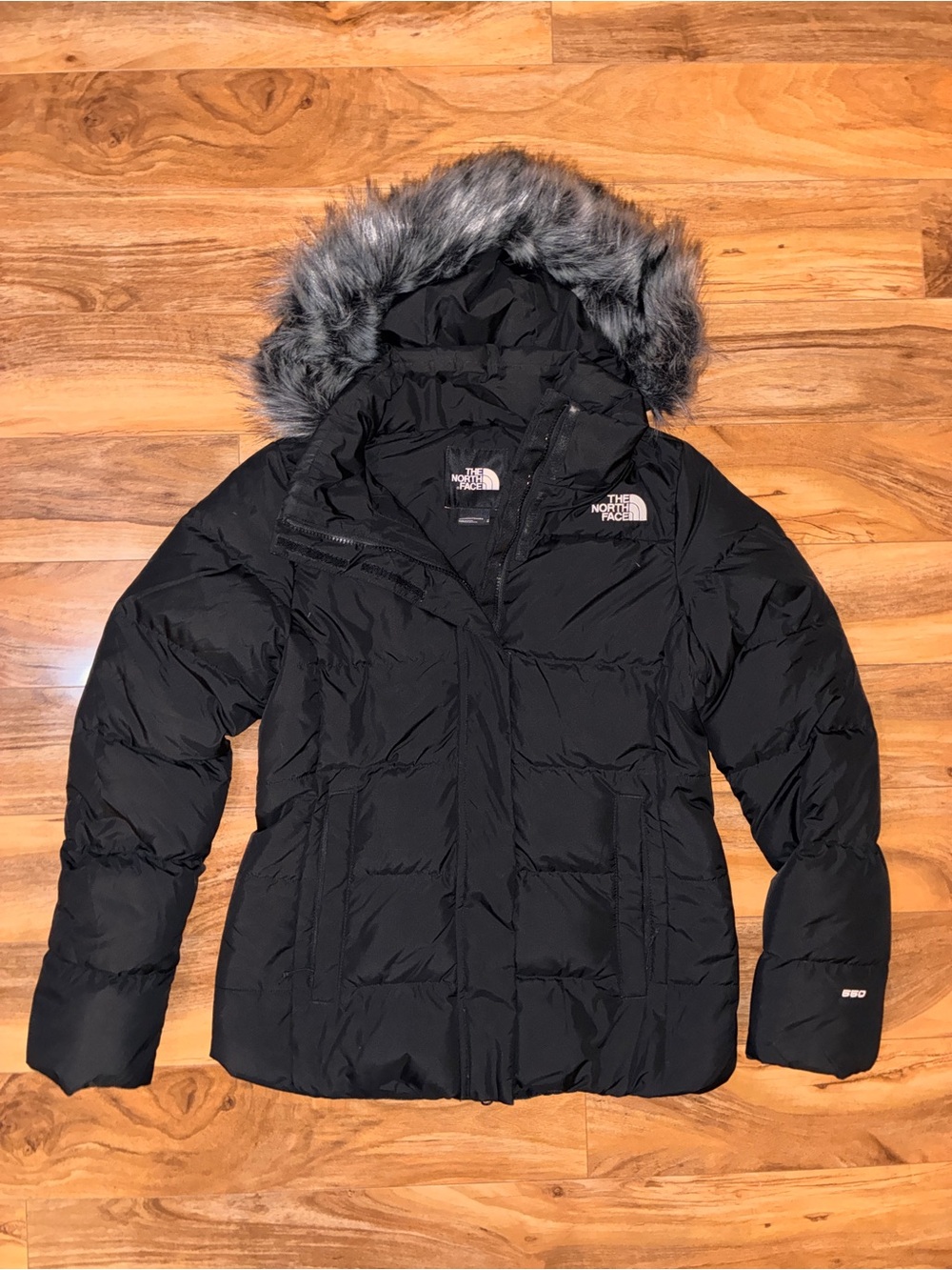The North Face Women's Gotham Jacket 550 Down Puffer, black- size medium